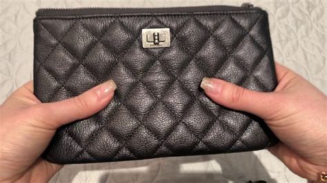 chanel o case large size in cm|Chanel new small o case.